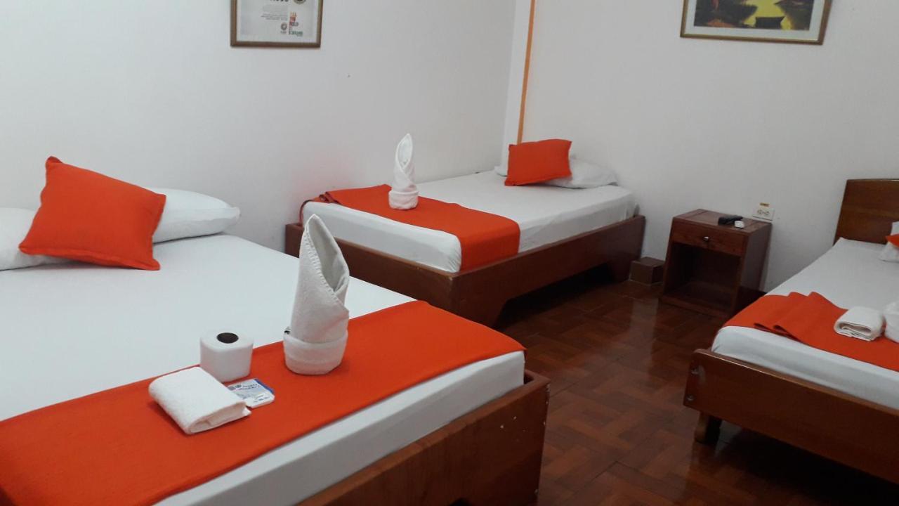 פורטו איורה Hostal El Pinzon מראה חיצוני תמונה
