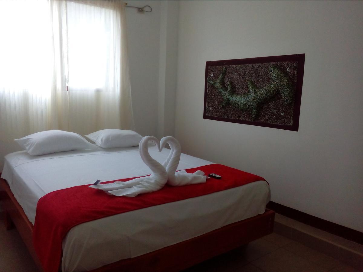 פורטו איורה Hostal El Pinzon מראה חיצוני תמונה