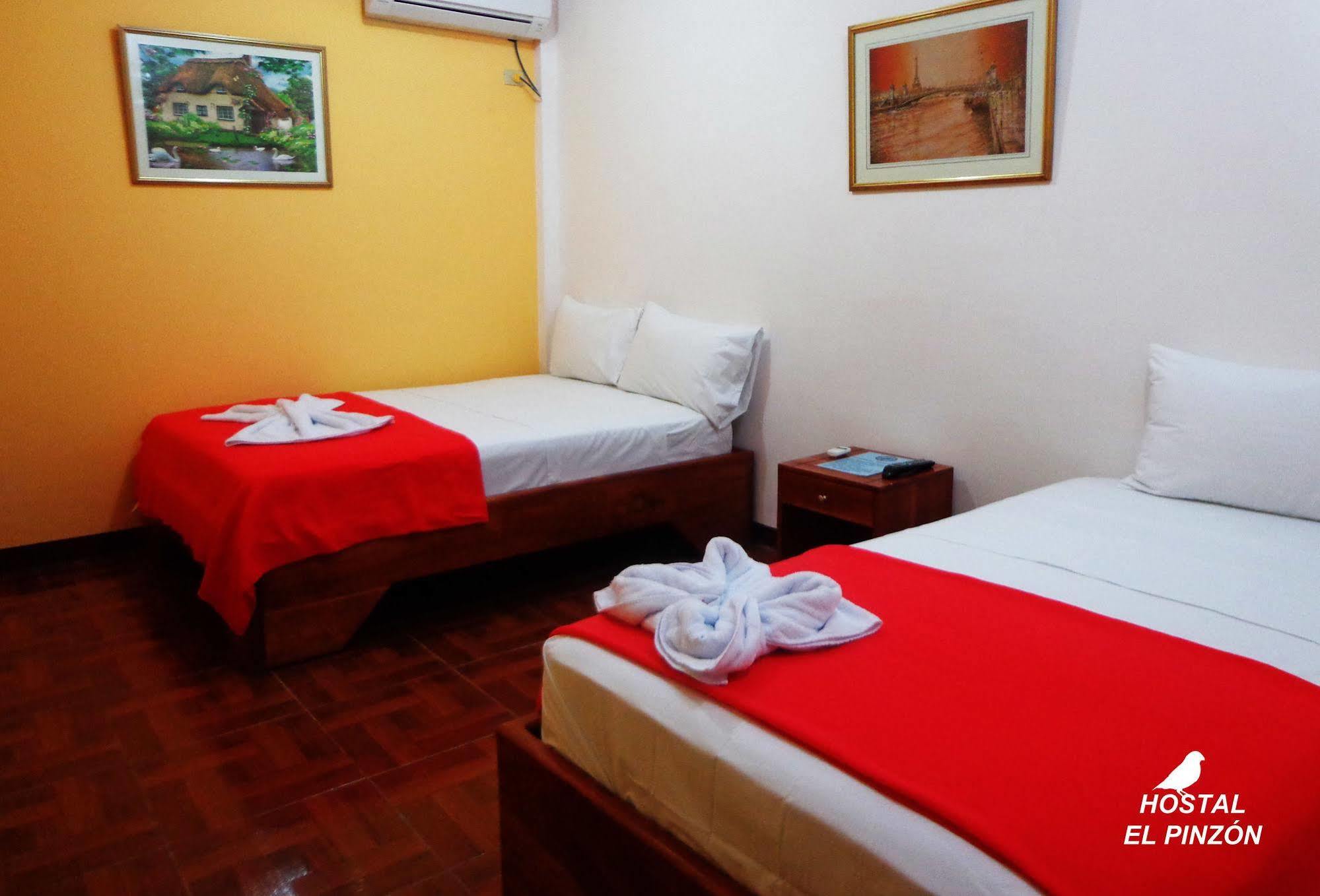 פורטו איורה Hostal El Pinzon מראה חיצוני תמונה